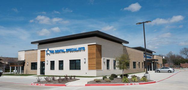 Alexander YEN Shau, DDS — pediatric dentist in Garland