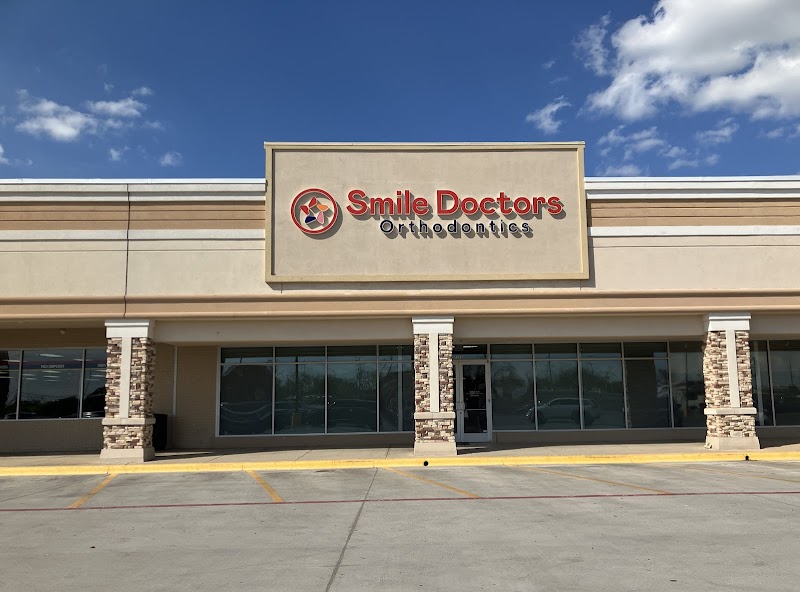 Allen Richard Rapolla, DDS — pediatric dentist in Brownwood