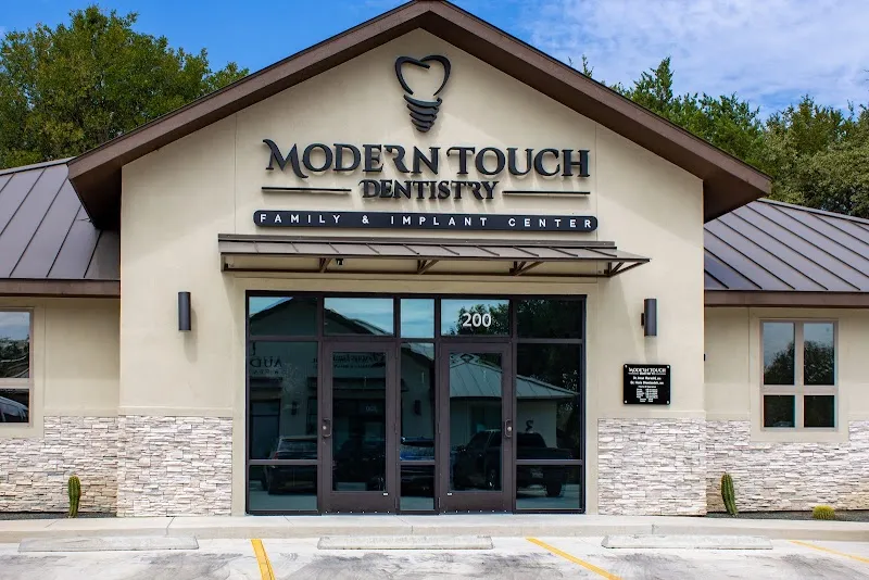 Hoda Ghanizadeh, DDS — pediatric dentist in Schertz