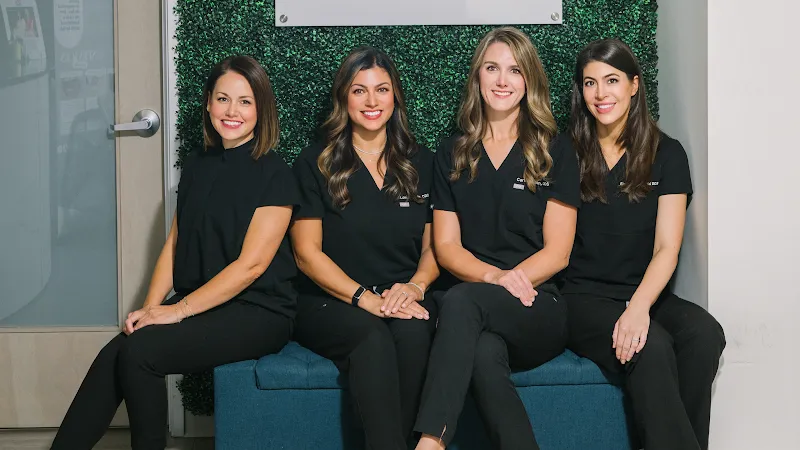 Loria Guiatas Nahatis, DDS — pediatric dentist in Dallas