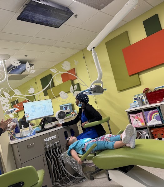 LUZ Maria Rojas, DDS — pediatric dentist in Shenandoah