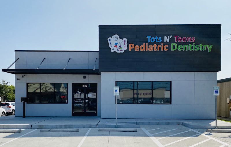 Mariam Javaid, DDS — pediatric dentist in Deer Park