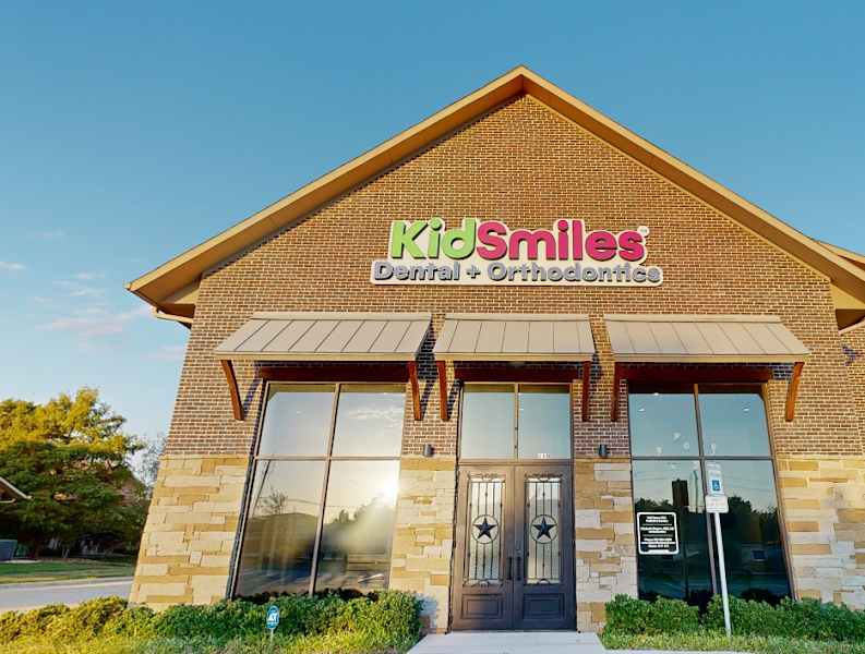 Mark S Lim, DDS — pediatric dentist in Flower Mound