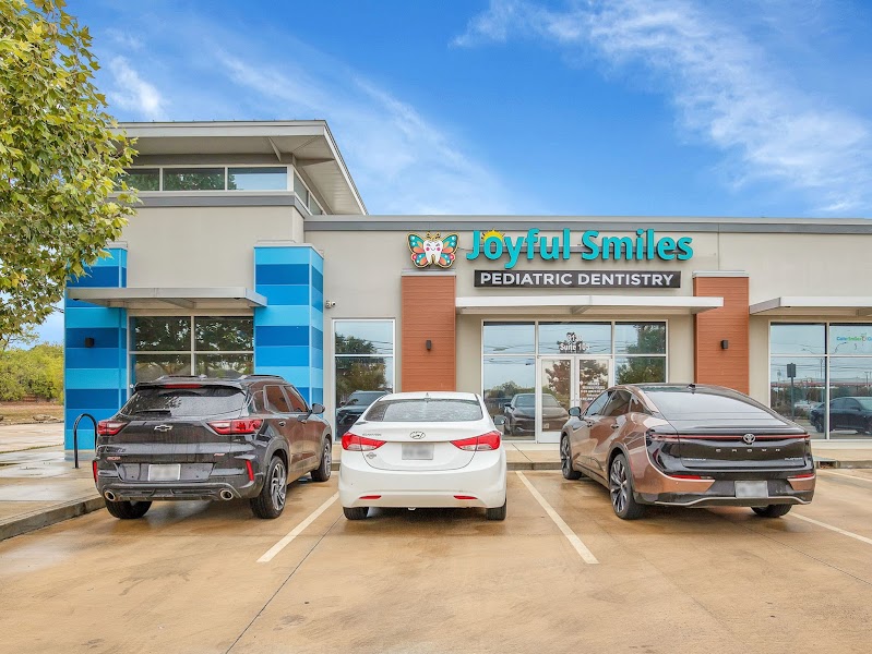 Virtue Ebohi Omere, DDS — pediatric dentist in San Antonio